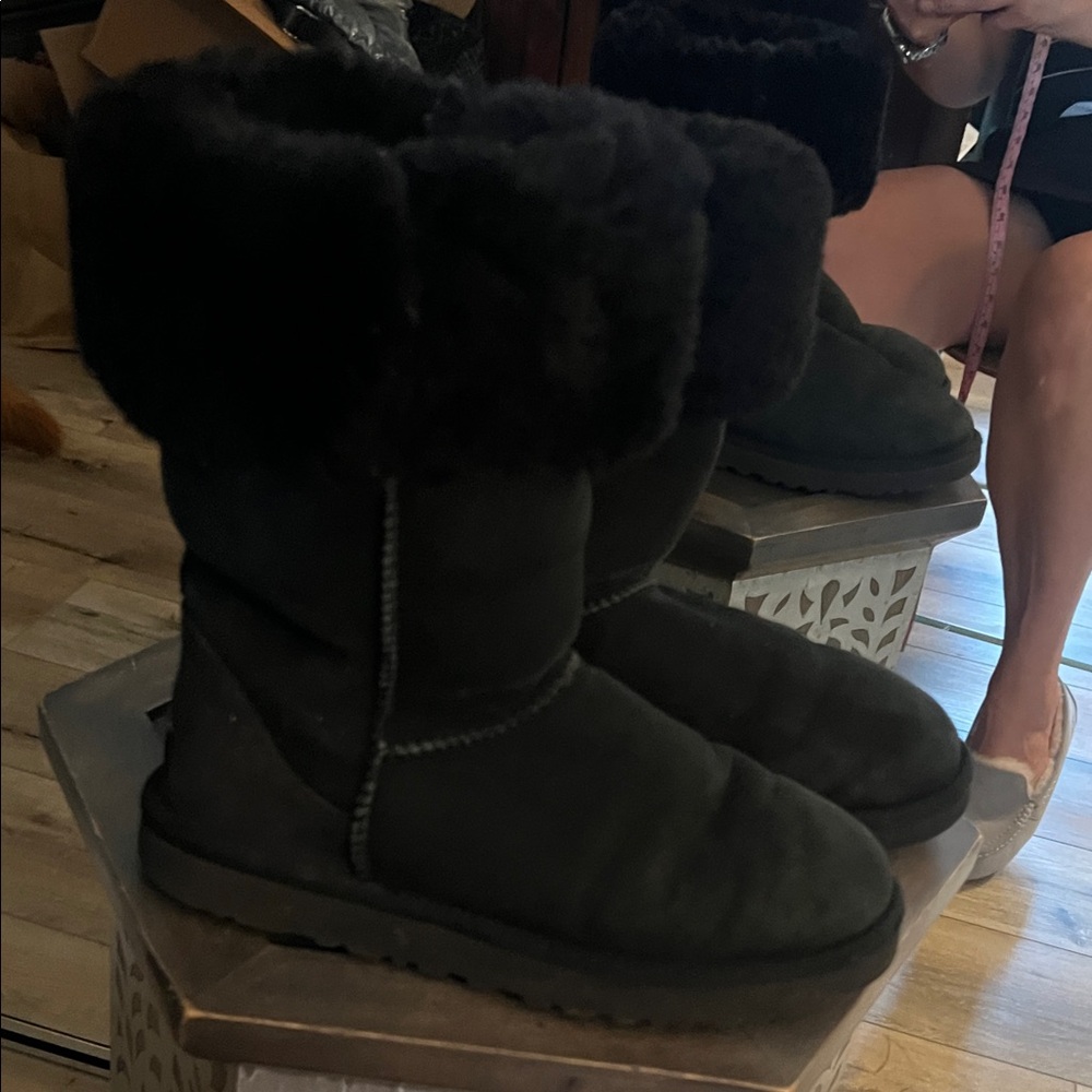 UGG, size 6, Classic Black Tall Boots - Picture 11 of 14